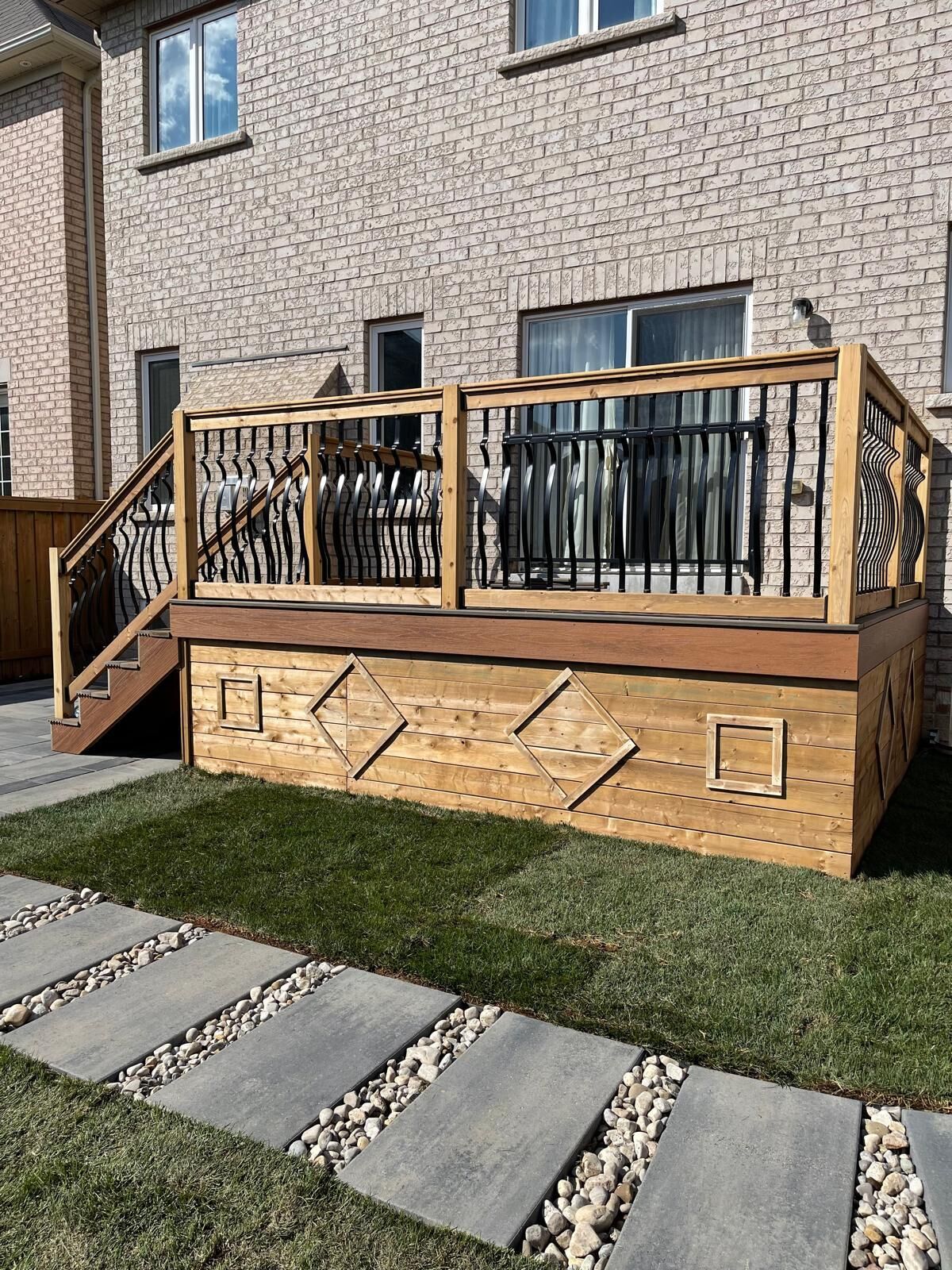 Decks & Fences project by Canata Construction in the GTA